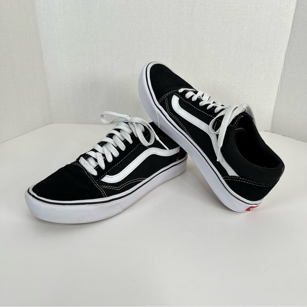 Vans Old Skool Comfycush Black/True White Sneakers